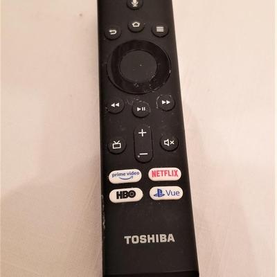 Lot #126 TOSHIBA 49" Smart Flat Screen Tv with remote - works