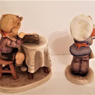 Lot #138  Lot of 2 vintage Hummel figures "Little Bookkeeper" and "Baker"
