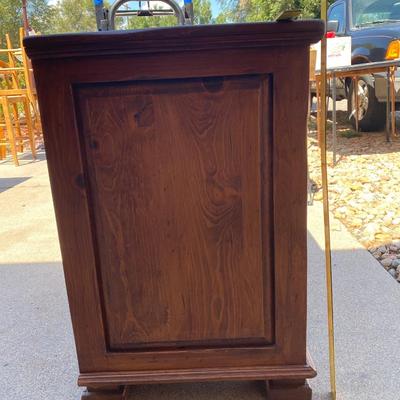 3 drawer bedside dresser
