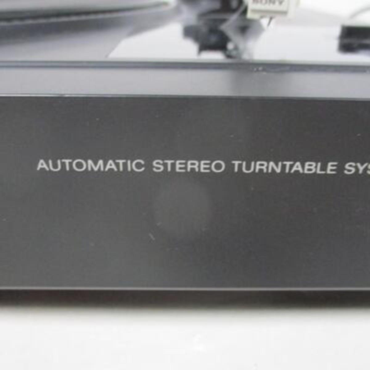 Sony Automatic Stereo Turntable System PSLX110