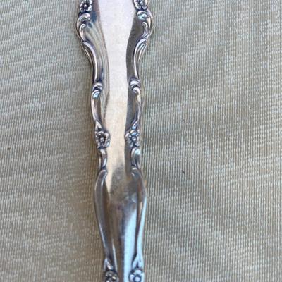 84 piece Oneida silver plate flatware set with case