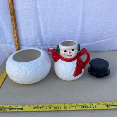 3 price ceramic snowman tea pot and cookie jar
