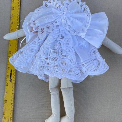 Wimpole street angel doll with Battenberg lace dress