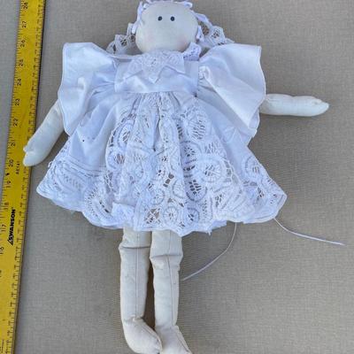Wimpole street angel doll with Battenberg lace dress