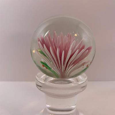 Lot 58 Vintage Chinese paperweight