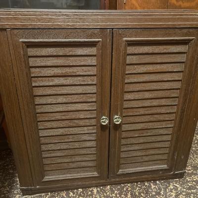 D56-Wooden chair and cabinet