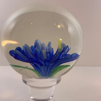 Lot 61 Unbranded Blue flower