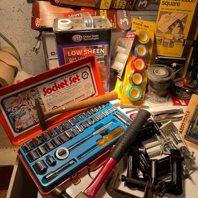 W19-Miscellaneous shop lot