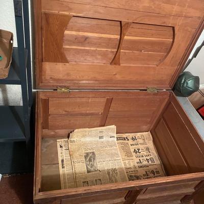 T1 Wooden chest, has damage to the wood that is pictured