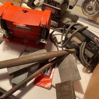 W24-Grinder, Sanders and files