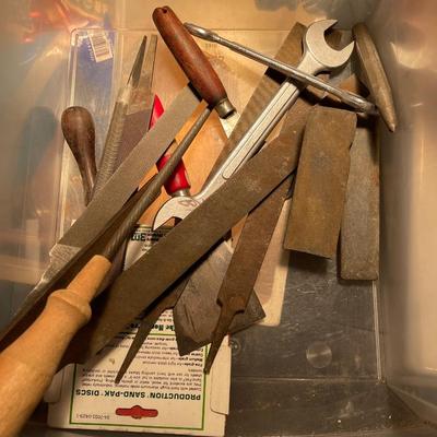 W24-Grinder, Sanders and files