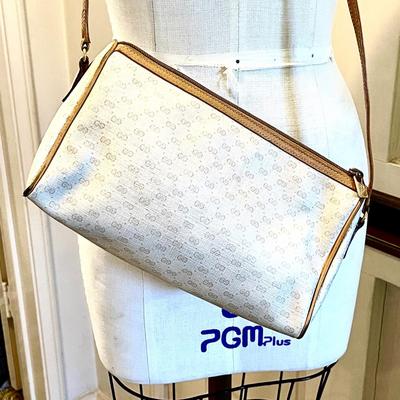 LOT 212   VINTAGE GUCCI MINI BOSTON CROSSBODY BAG AS IS WEAR TO CORNERS