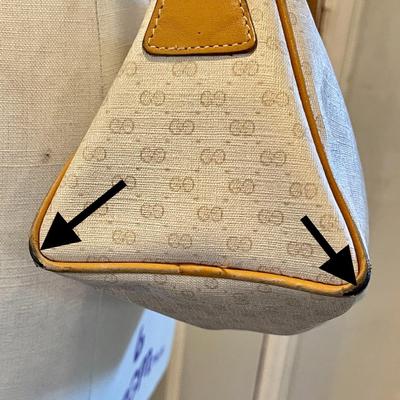 LOT 212   VINTAGE GUCCI MINI BOSTON CROSSBODY BAG AS IS WEAR TO CORNERS