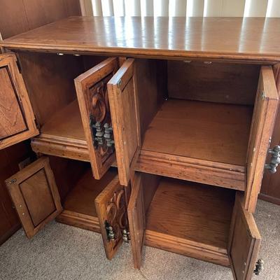 LOT 223   VINTAGE PAIR OF LOW CHESTS "VELERO" BY DREXEL