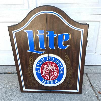 LOT 226  LITE BEER WALL DART BOARD CASE W/BOARD & DARTS