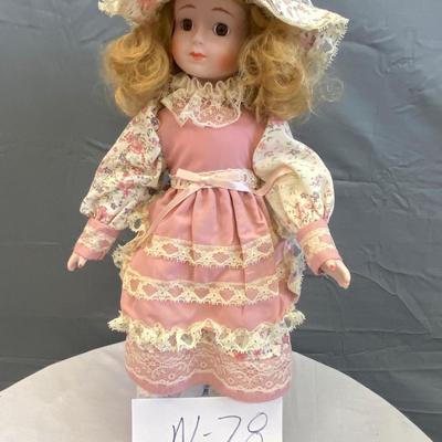 Heritage Mint Porcelain Doll in Peach