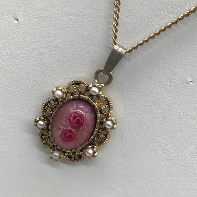 Vintage Sarah Coventry Pendant and Chain