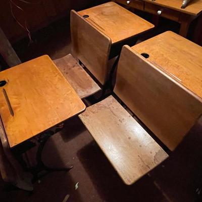 T33-Antique School Desks