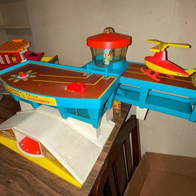 T21-Fisher price toys