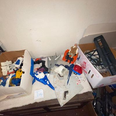 T14-Misc Toy Lot