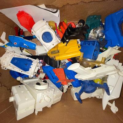 T14-Misc Toy Lot