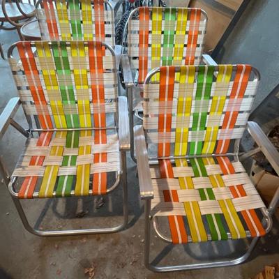 G8-Lawn chairs