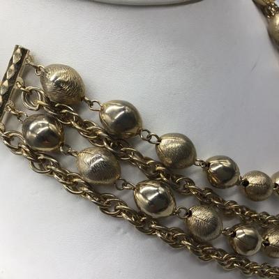Vintage Gold Tone Metal Type Necklace