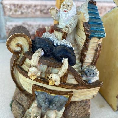 Noahâ€™s ark book ends