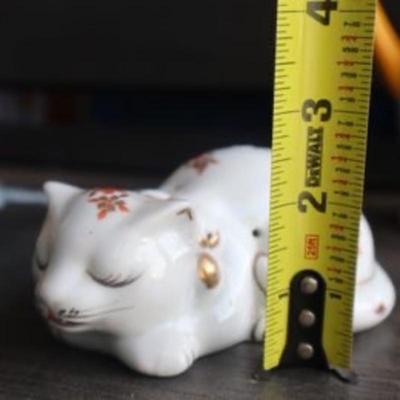 Vintage Fred Roberts sleeping cat