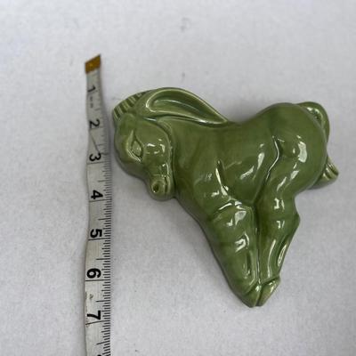 Pony/horse wall pocket