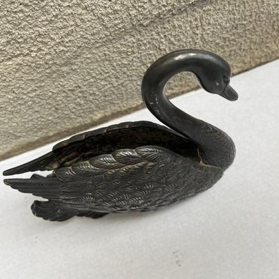 Godinger swan napkin holder