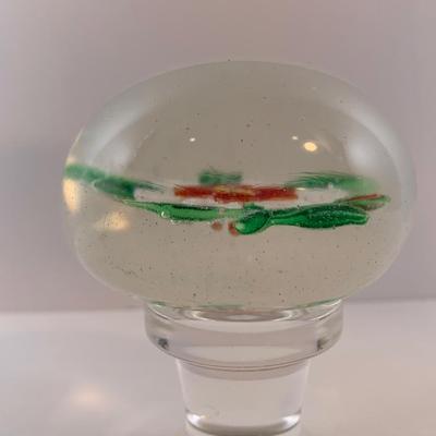 Lot 74 Primrose paperweight