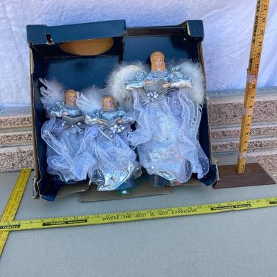 Set of three angel figurines