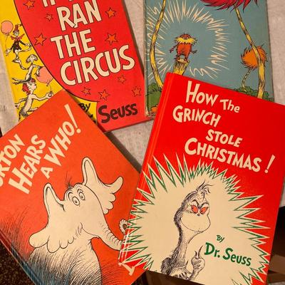 D73-Dr Seuss Books