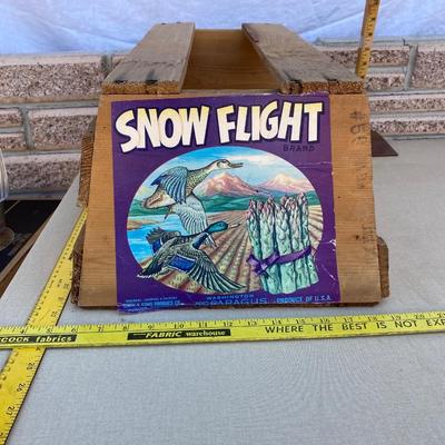 Wood snow flight asparagus crate