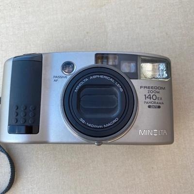 Minolta freedom zoom 140 EX panorama in a Kodak camera case