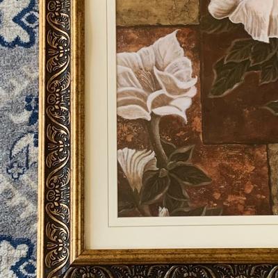 LOT 9G:  Home Decor Framed Floral Print