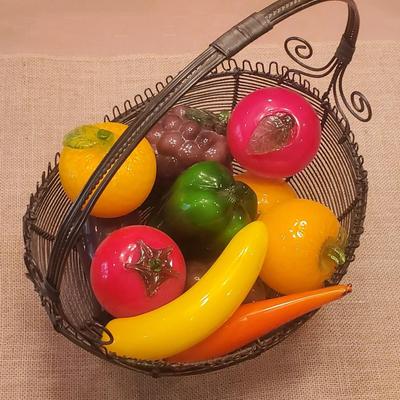 LOT 15G: Vintage Glass Fruit & Veggie Basket