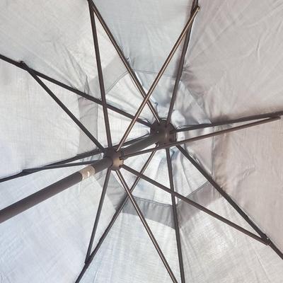 LOT 17G: Outdoor Patio Market Umbrella, 10ft.