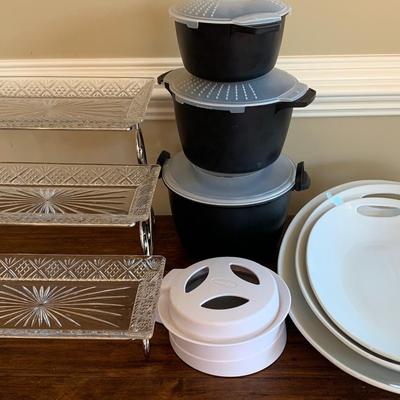 LOT 38R: Pamper Chef Micro-Cooker Set, Collapsible Tiered Serving Stand, White Serving Platters