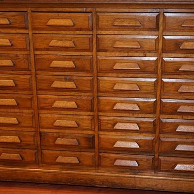 ANTIQUE OAK MULTI DRAWER CABINET