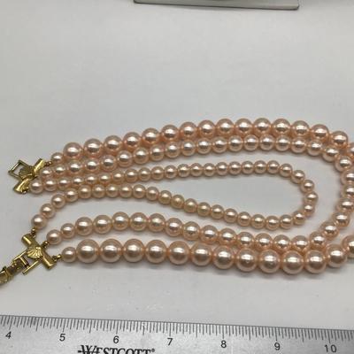 Richelieu Vintage Beaded Necklace