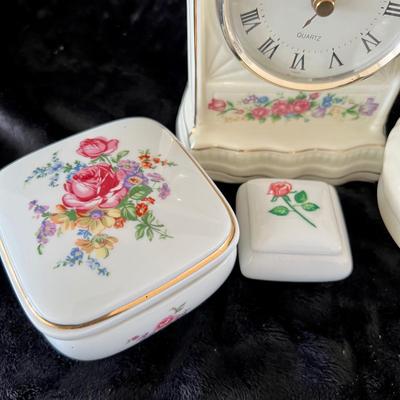 Musical Nativity Scene and Porcelain Accents  (D-JM)