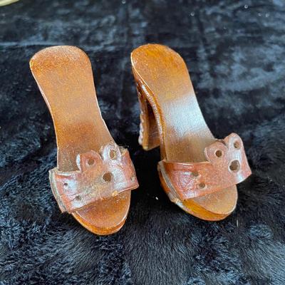 Miniature Collectible Shoes(D-NM)