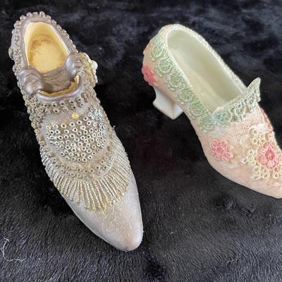 Miniature Collectible Shoes(D-NM)