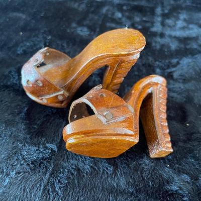 Miniature Collectible Shoes(D-NM)