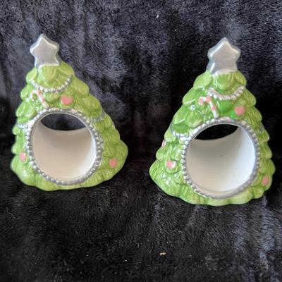 Christmas Kitchen Decor and More (LR-JM)