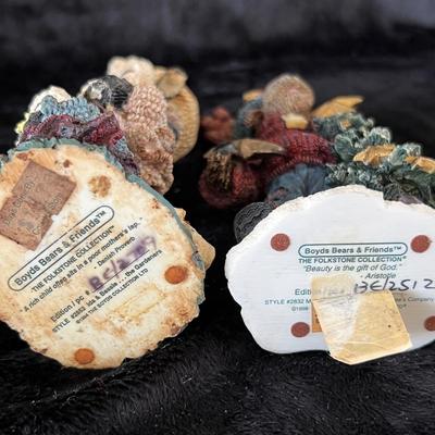Ensco, Boyd's Bears and Other Christmas Collectibles   (D-JM)