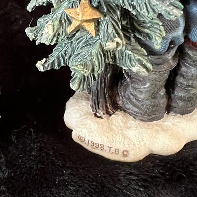 Ensco, Boyd's Bears and Other Christmas Collectibles   (D-JM)