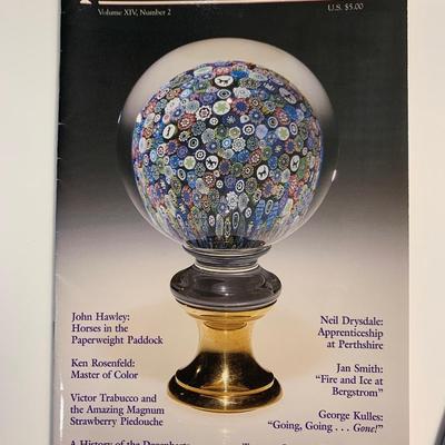 Lot 110 Paperweight News Issues